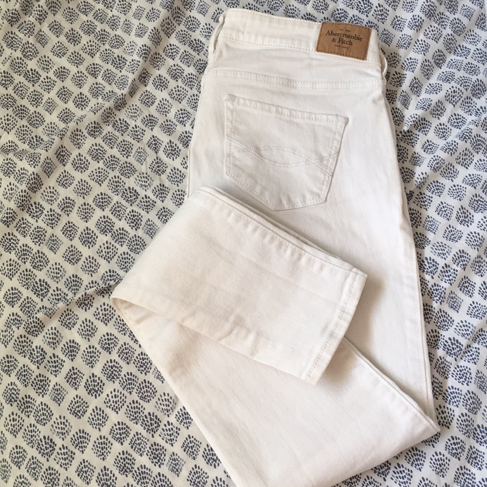 Abercrombie | White Skinny Jeans